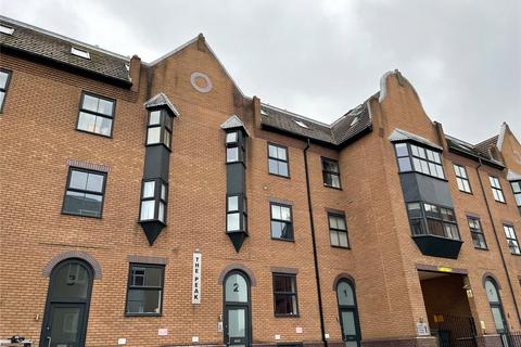 1 bed property, in Norwich Avenue West, £150,000