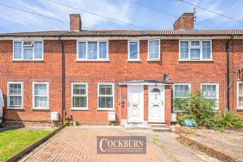 3 bed property, in Cattistock Road, £425,000