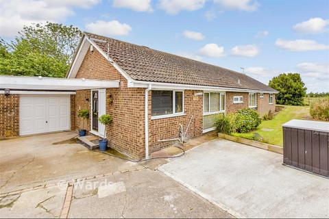 7 bed property, in Crimond Avenue, £500,000