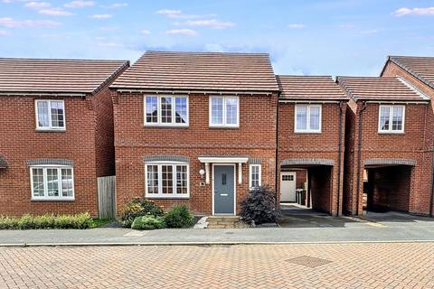 4 bed property, in Coronet Drive, £325,000