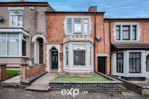 3 bed property, in York Street, £220,000