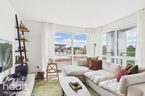 2 bed property, in Silbury Boulevard, £300,000