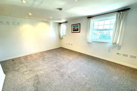 1 bed property, in Brunswick House, £120,000