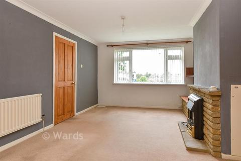3 bed property, in Thirlmere Close, £350,000