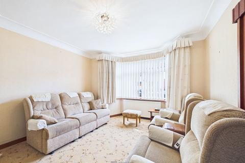 3 bed property, in Allcot Road, £315,000