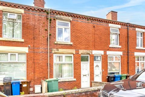 2 bed property, in 32 Burton Street, £60,000