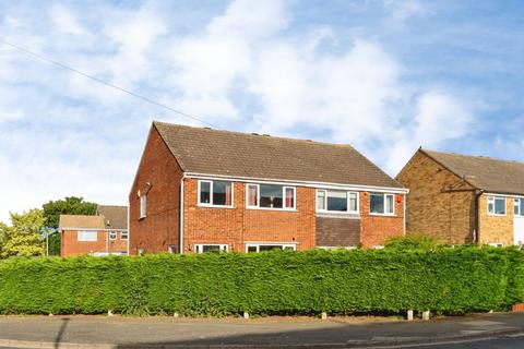 3 bed property, in Laburnum Drive, £199,950