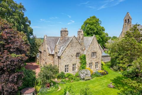 5 bed property, in The Old Vicarage and Stanley Cottage, £1,200,000