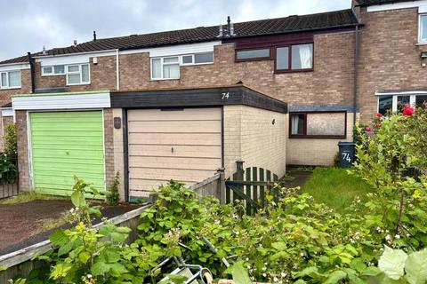 3 bed property, in Capstone Avenue, £170,000