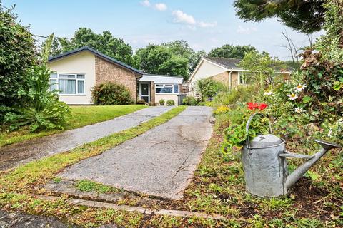 3 bed property, in St Andrews Road, £350,000