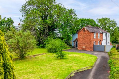 3 bed property, in Nottingham Road, £475,000