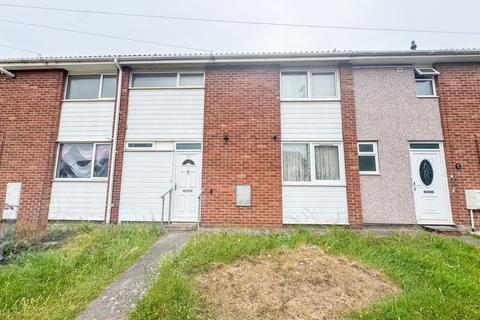 3 bed property, in Roycroft Road, £250,000