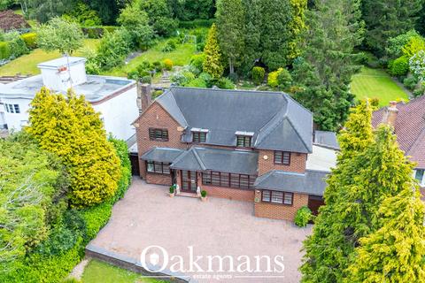 4 bed property, in Beaks Hill Road, £850,000