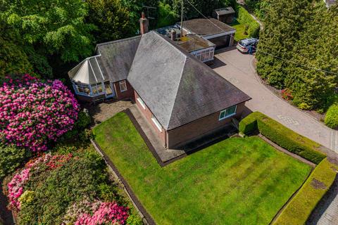 3 bed property, in Saddlers Wells, £525,000