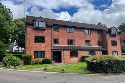 1 bed property, in 53 Bloomsbury Grove, £9,000
