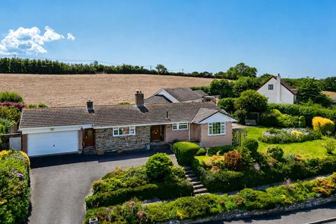 3 bed property, in St Helens, £475,000