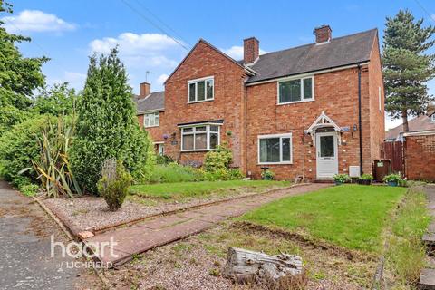 2 bed property, in Rugeley WS15, £190,000