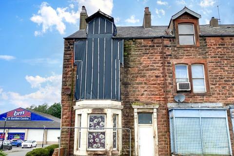 4 bed property, in 74 Curzon Street, £25,000