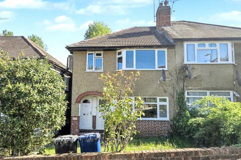 2 bed property, in 105 Connell Crescent, £110,000