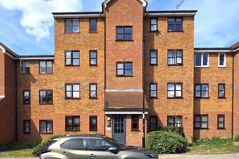 1 bed property, in Flat 26 Stunell House, £100,000