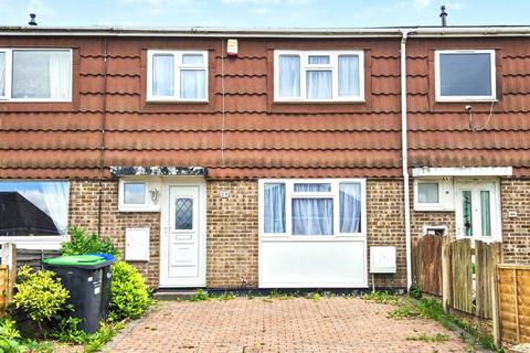 3 bed property, in 28 Ashwood Avenue, £50,000