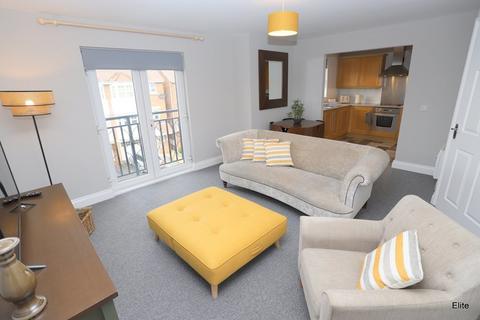 2 bed property, in Cheveley Court, £149,950