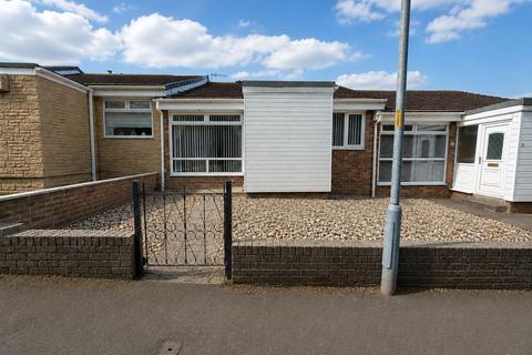 2 bed property, in Hartside Crescent, £155,000