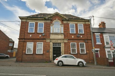 2 bed property, in Grey Terrace, £77,000