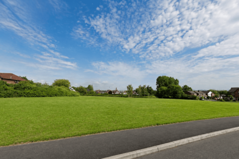 Studio, in OAK AVENUE, £720,000