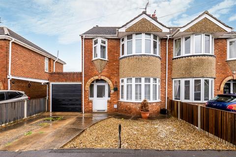 3 bed property, in Forest Dale, £167,000