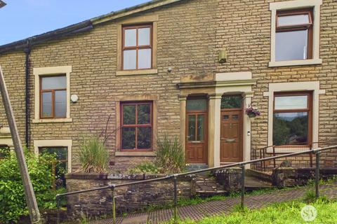 2 bed property, in Hillside Avenue, £110,000