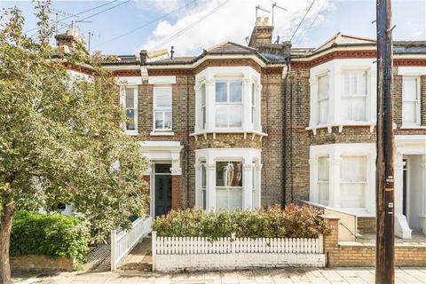 2 bed property, in Leppoc Road, £900,000