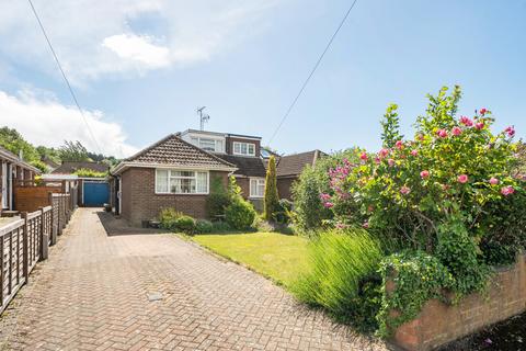 3 bed property, in Buttercup Close, £375,000