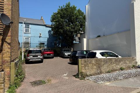 Studio, in 5-6 Dane Hill Row, £3,000