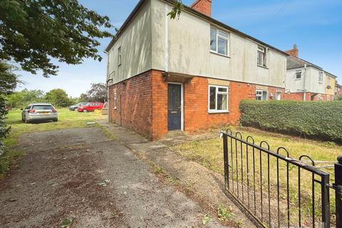 2 bed property, in Eagle Lane, £195,000