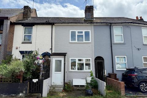 2 bed property, in 51 Trafalgar Street, £170,000