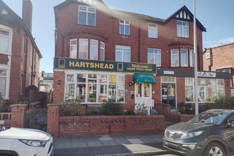 10 bed property, in Hartshead Hotel, £130,000