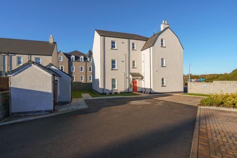 1 bed property, in Perwinnes Crescent, £112,500