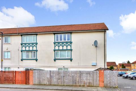 2 bed property, in 15. Ambergate Close, £25,000