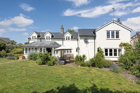 4 bed property, in Litlington, £1,000,000