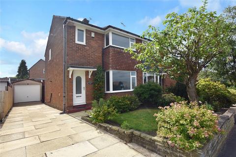 3 bed property, in Green Lane, £315,000