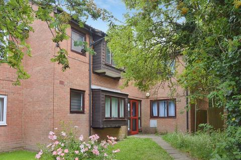 Studio, in Denmead, £80,000