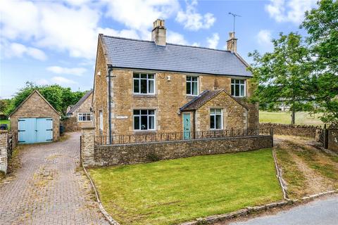 4 bed property, in Brockhampton, £875,000