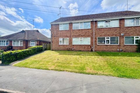 2 bed property, in Brookside Avenue, £140,000
