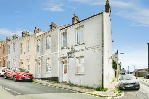 3 bed property, in Riga Terrace, £140,000