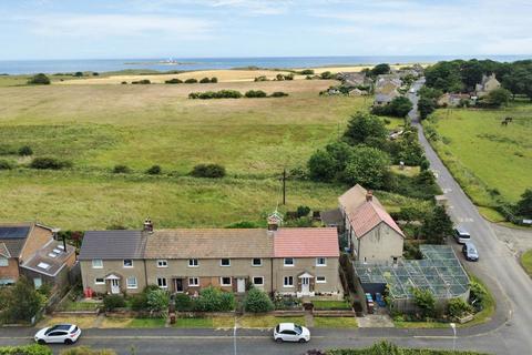 2 bed property, in Kirkwell Cottages, £165,000