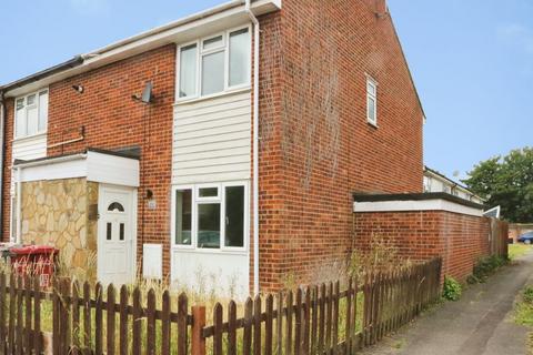 3 bed property, in Dart Close, £425,000