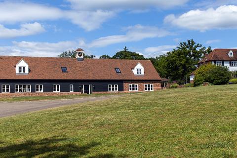 4 bed property, in Colliers End, £1,750,000