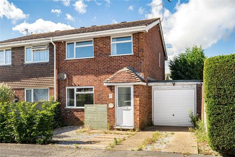 3 bed property, in Glebelands, £339,995