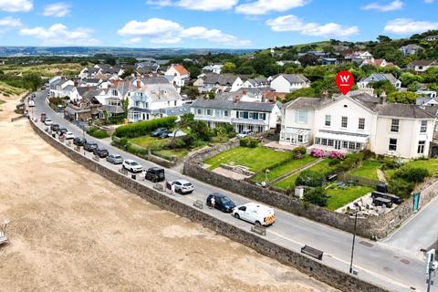 2 bed property, in Instow House, £360,000